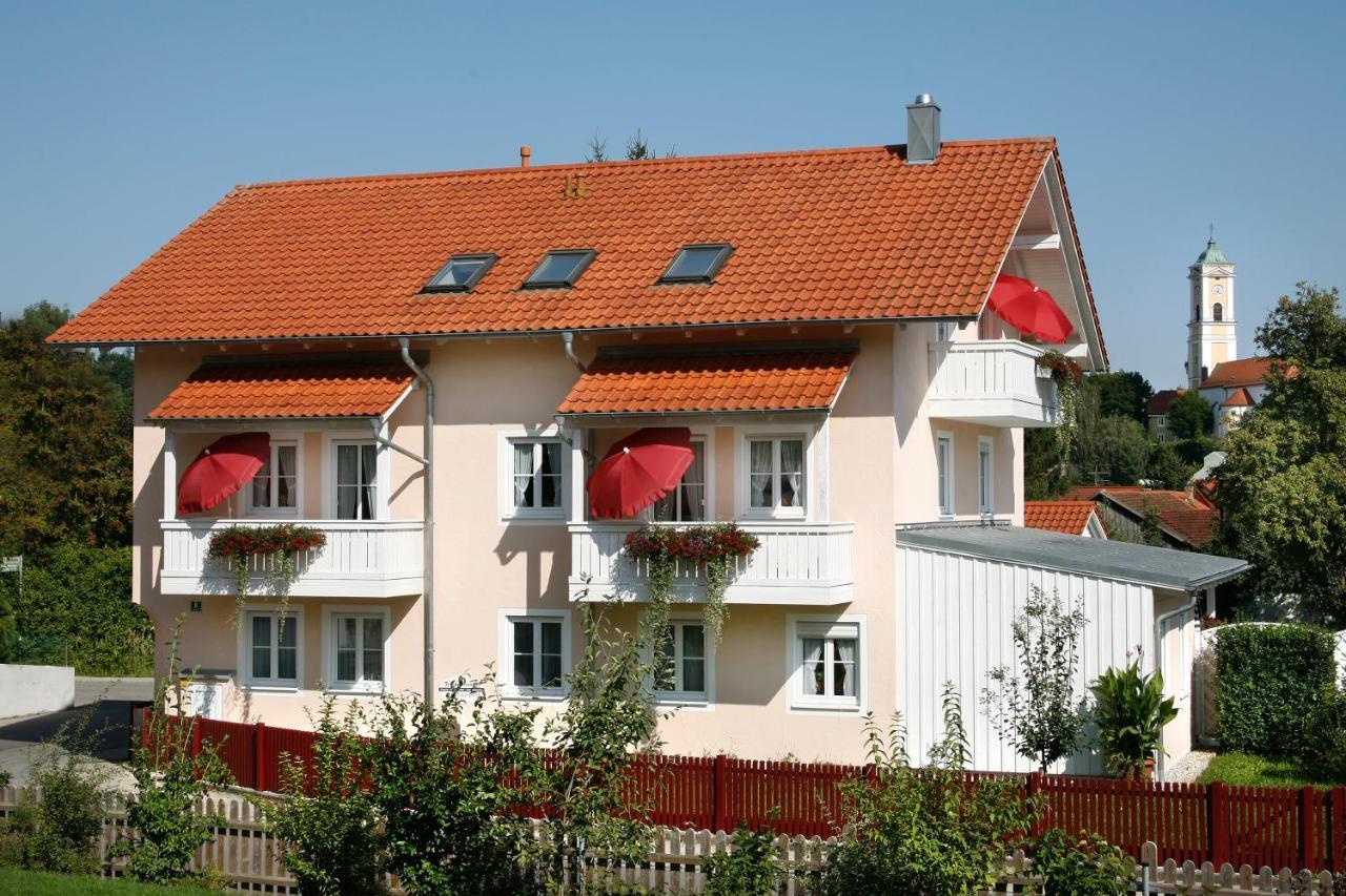 Ferienwohnungen Eleonore Bad Birnbach Exterior photo